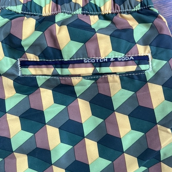 Scotch & Soda swim trunks size 6 - Picture 7 of 7